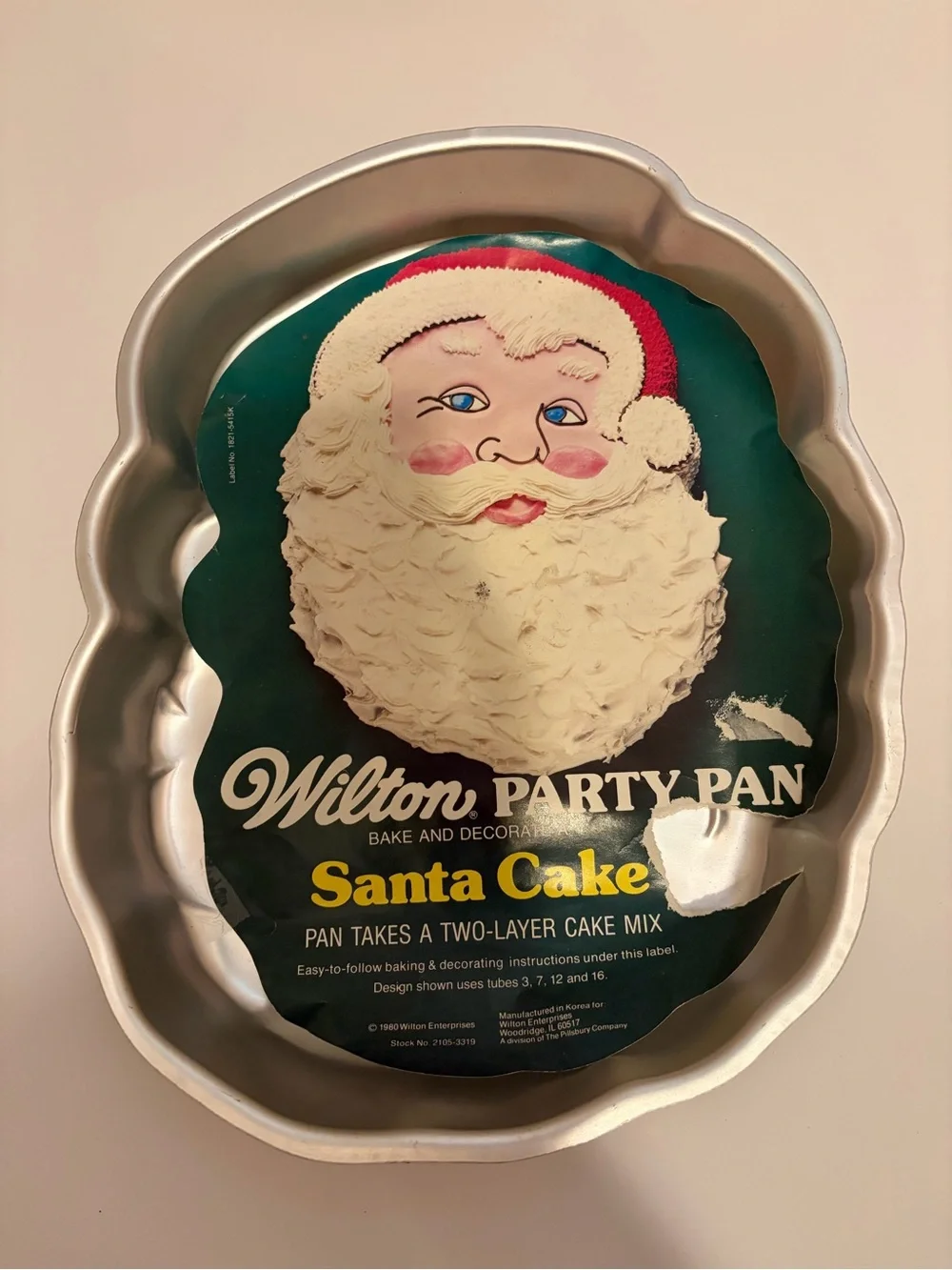 Wilton 70’s & 80’s cake pan bundle